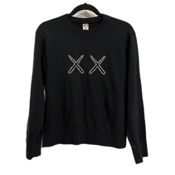 KAWS x UT Uniqlo Black 100% Cotton Pullover Sweatshirt Top   Women's Size XS - Picture 1 of 9